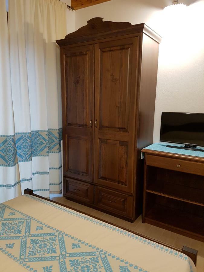 Casa Vacanze La Pavoncella Iglesias Kültér fotó
