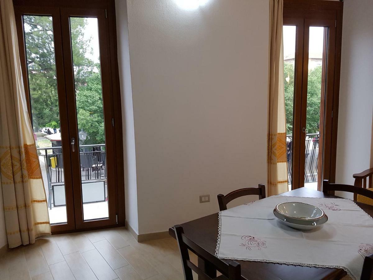 Casa Vacanze La Pavoncella Iglesias Kültér fotó