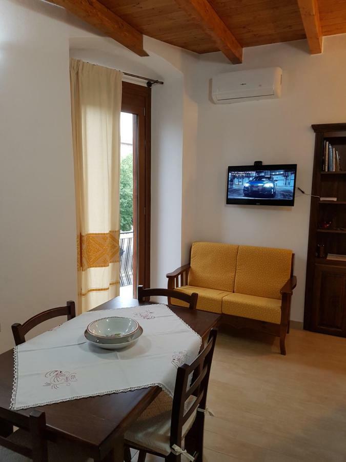 Casa Vacanze La Pavoncella Iglesias Kültér fotó