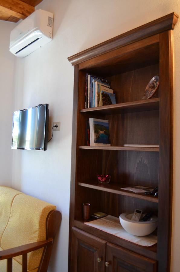 Casa Vacanze La Pavoncella Iglesias Kültér fotó