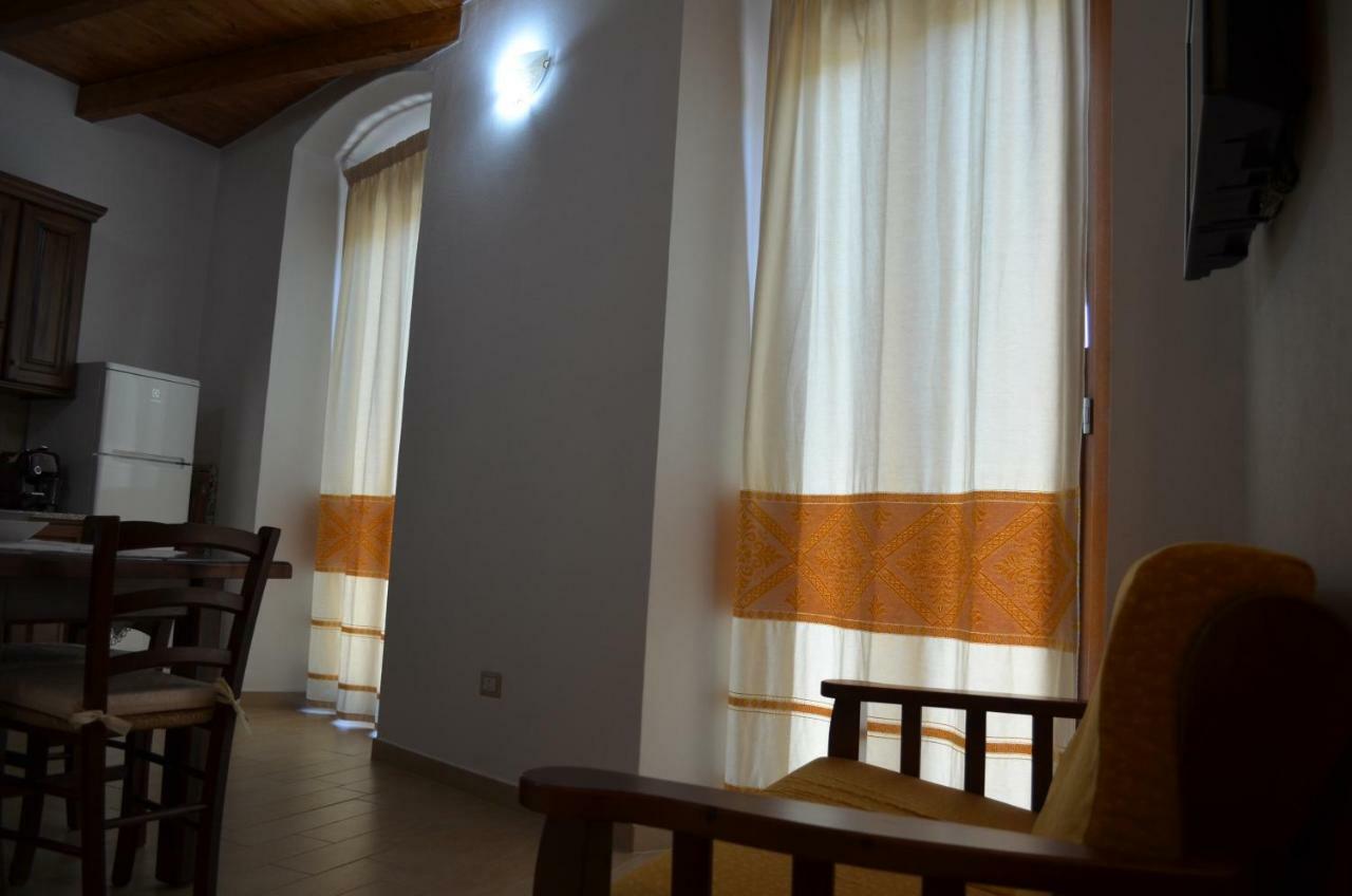 Casa Vacanze La Pavoncella Iglesias Kültér fotó